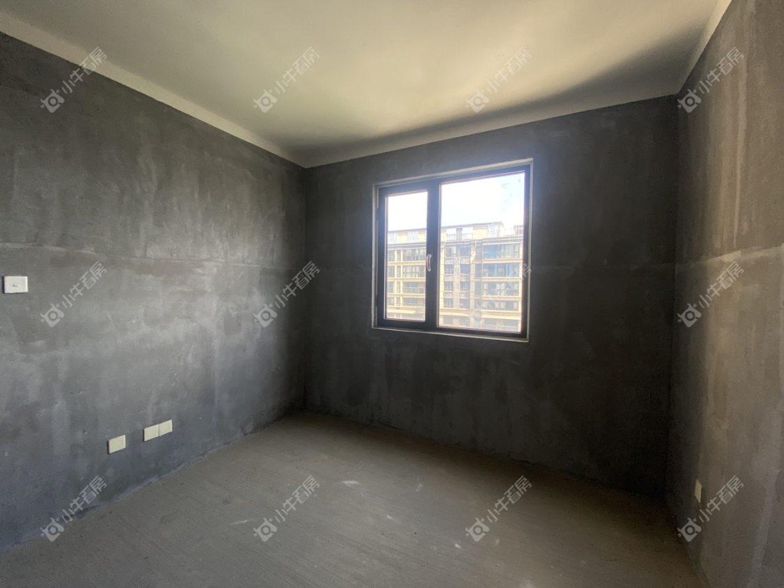 镇江万善上院在售二手房源室内图_小牛看房