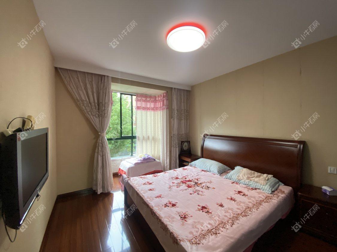 镇江锦轩华庭在售二手房源室内图_小牛看房