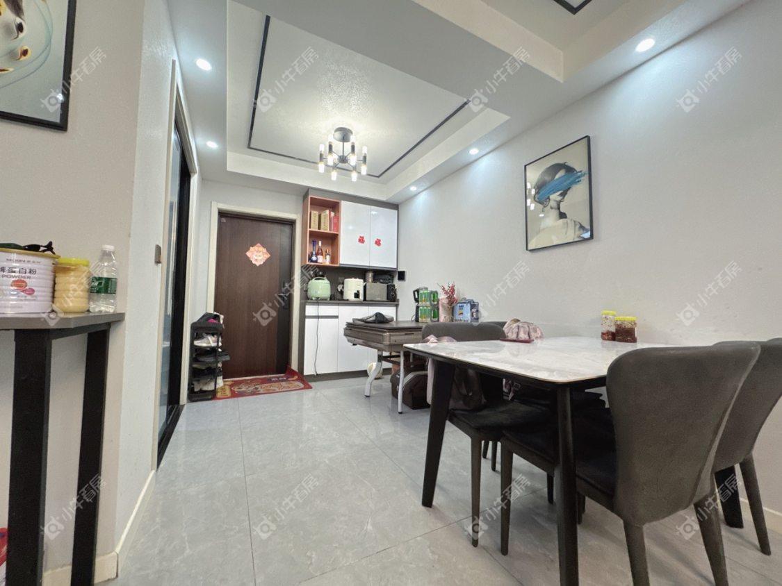 镇江华都幸福里在售二手房源室内图_小牛看房