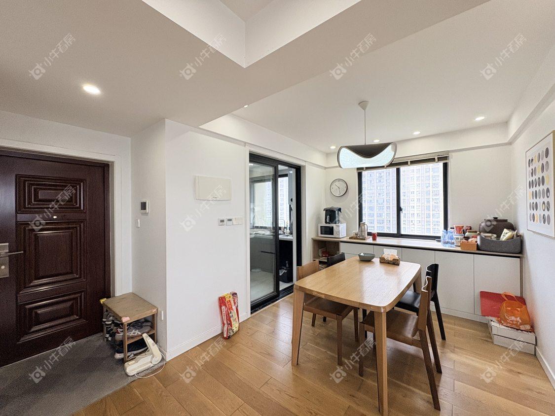 镇江国信宜和在售二手房源室内图_小牛看房