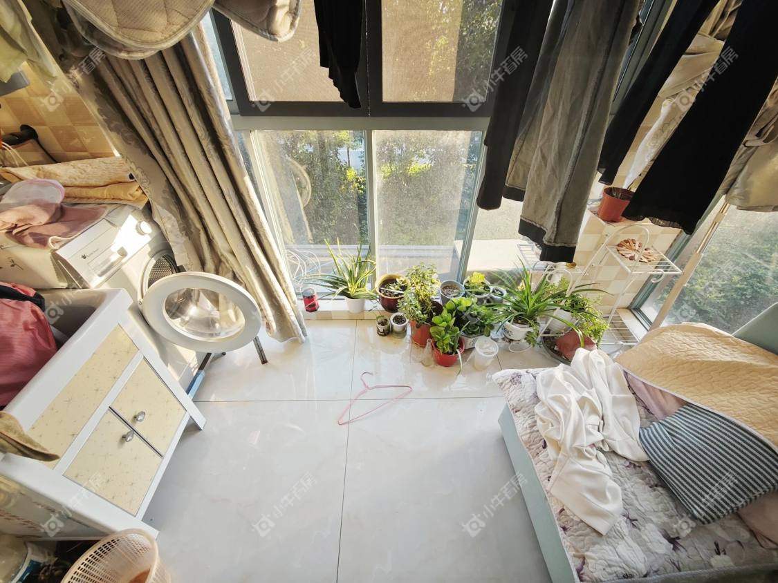 镇江金桥世纪城在售二手房源室内图_小牛看房