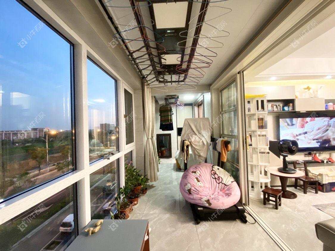 镇江和园在售二手房源室内图_小牛看房