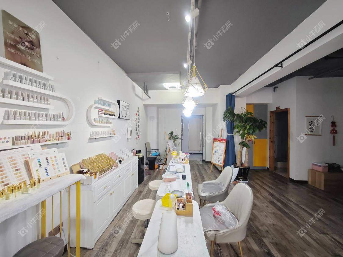 镇江吾悦广场（丹阳）在售二手房源室内图_小牛看房