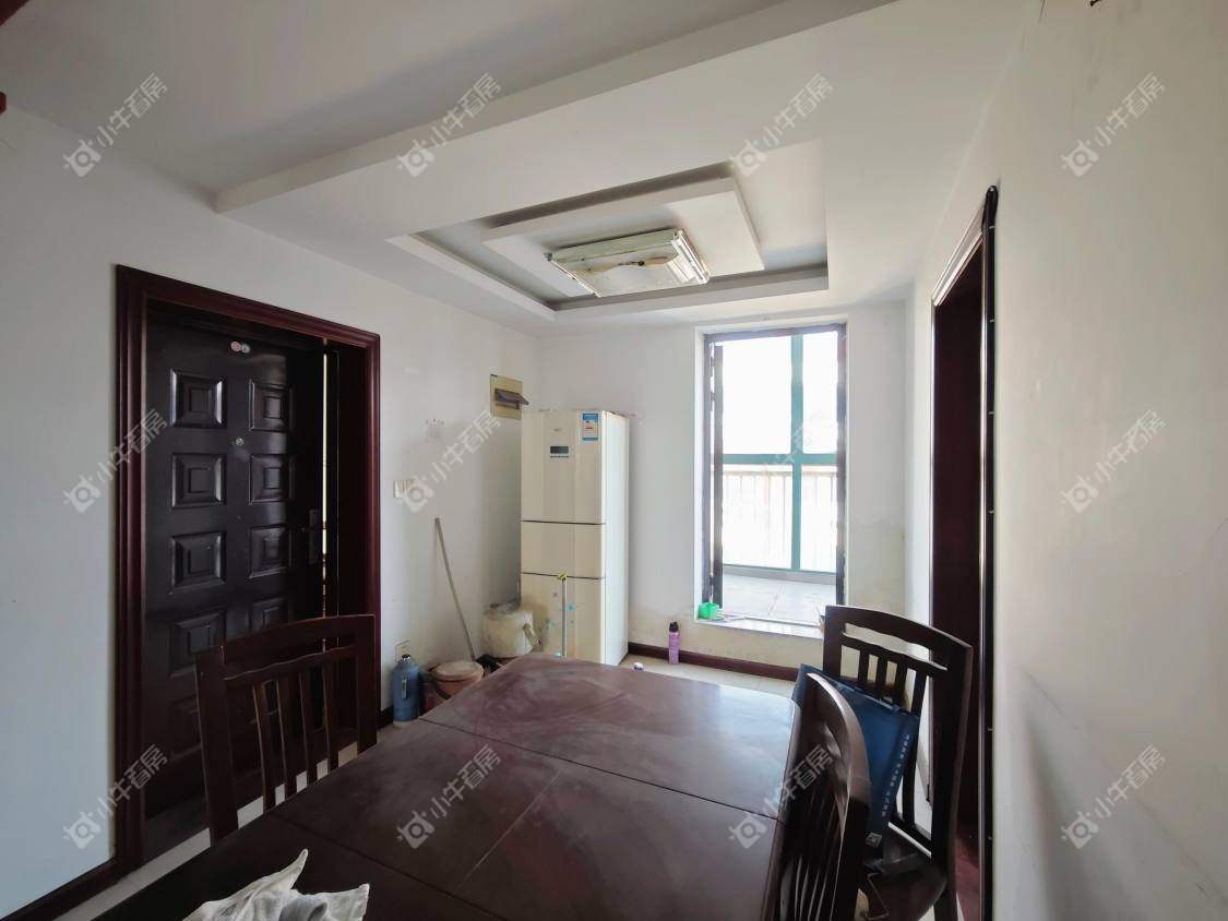 镇江曲园小区在售二手房源室内图_小牛看房