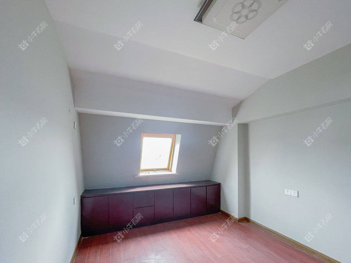 镇江天波城在售二手房源室内图_小牛看房