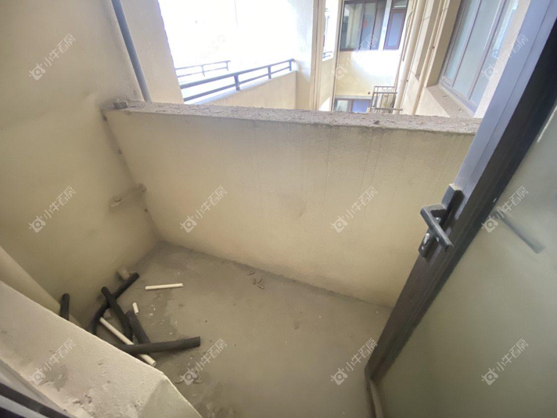 镇江凤熹台在售二手房源室内图_小牛看房