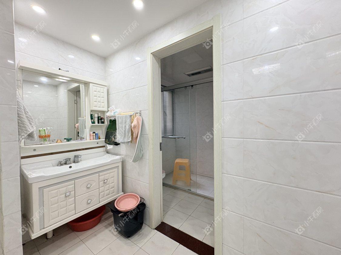 镇江金鼎城市花园在售二手房源室内图_小牛看房