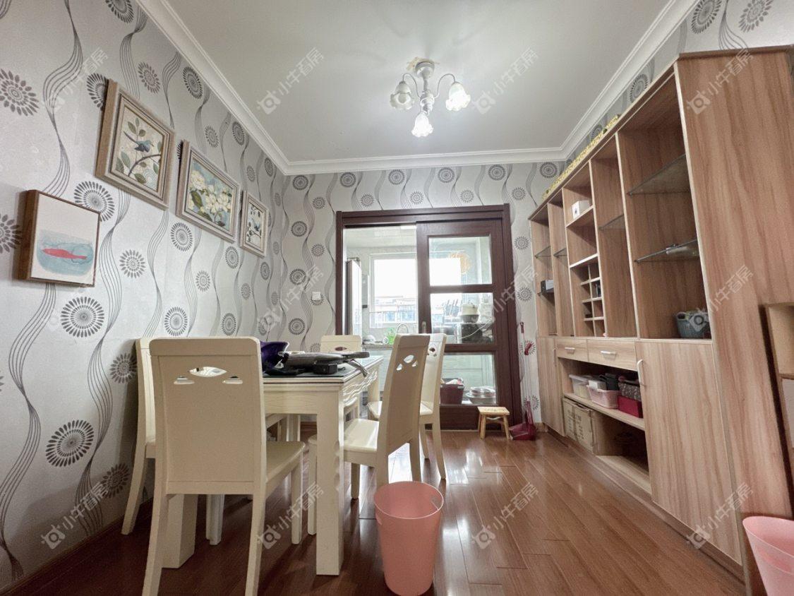 镇江碧桂园在售二手房源室内图_小牛看房