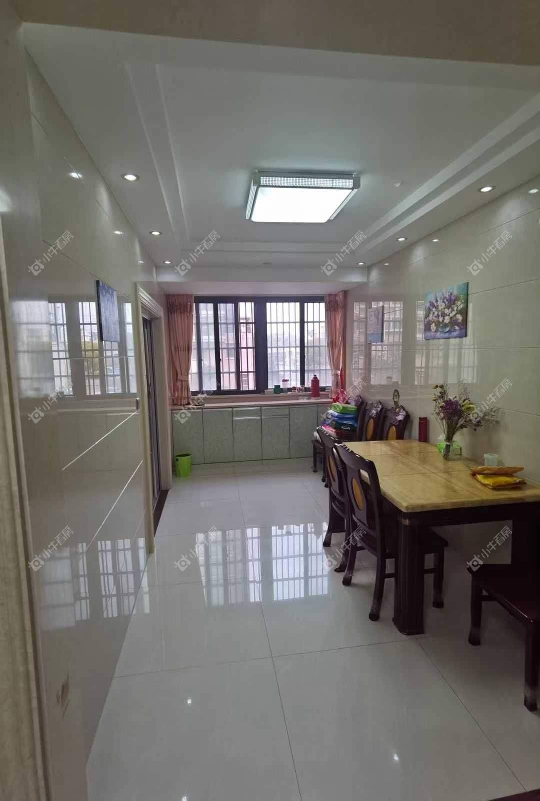 镇江锦尚名都在售二手房源室内图_小牛看房