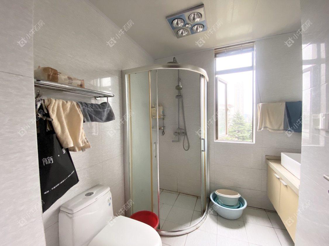 镇江水岸春天在售二手房源室内图_小牛看房