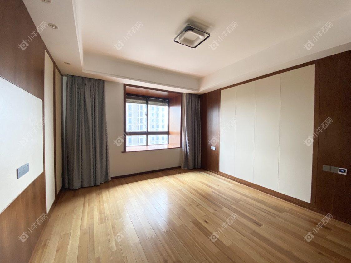 镇江信达香堤国际在售二手房源室内图_小牛看房