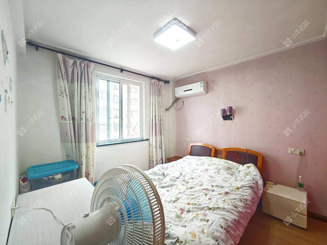 镇江东南新城在售二手房源室内图_小牛看房