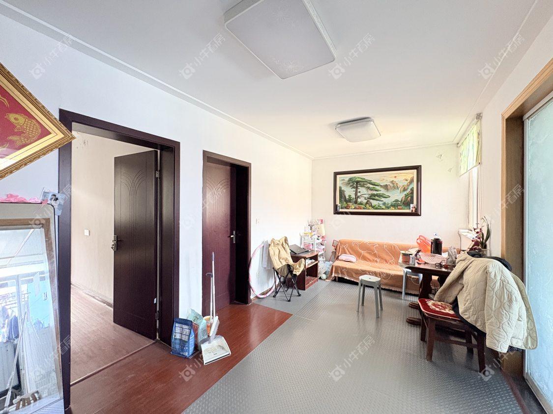 镇江华南新村在售二手房源室内图_小牛看房