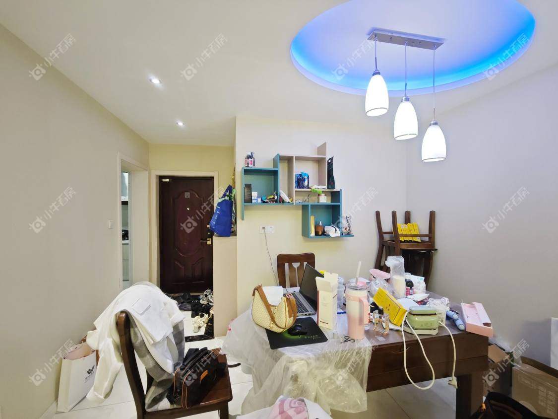 镇江大亚第一城在售二手房源室内图_小牛看房