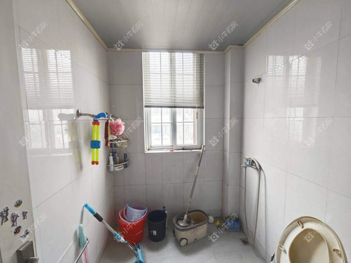 镇江华南园中园在售二手房源室内图_小牛看房