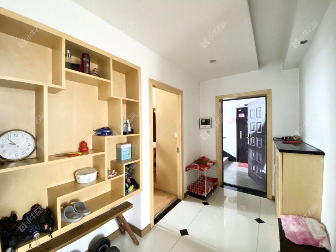 镇江天波城在售二手房源室内图_小牛看房