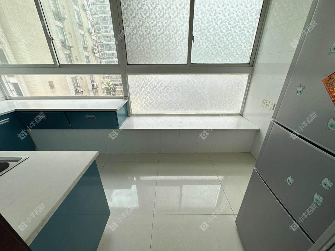 镇江凤翔花园在售二手房源室内图_小牛看房