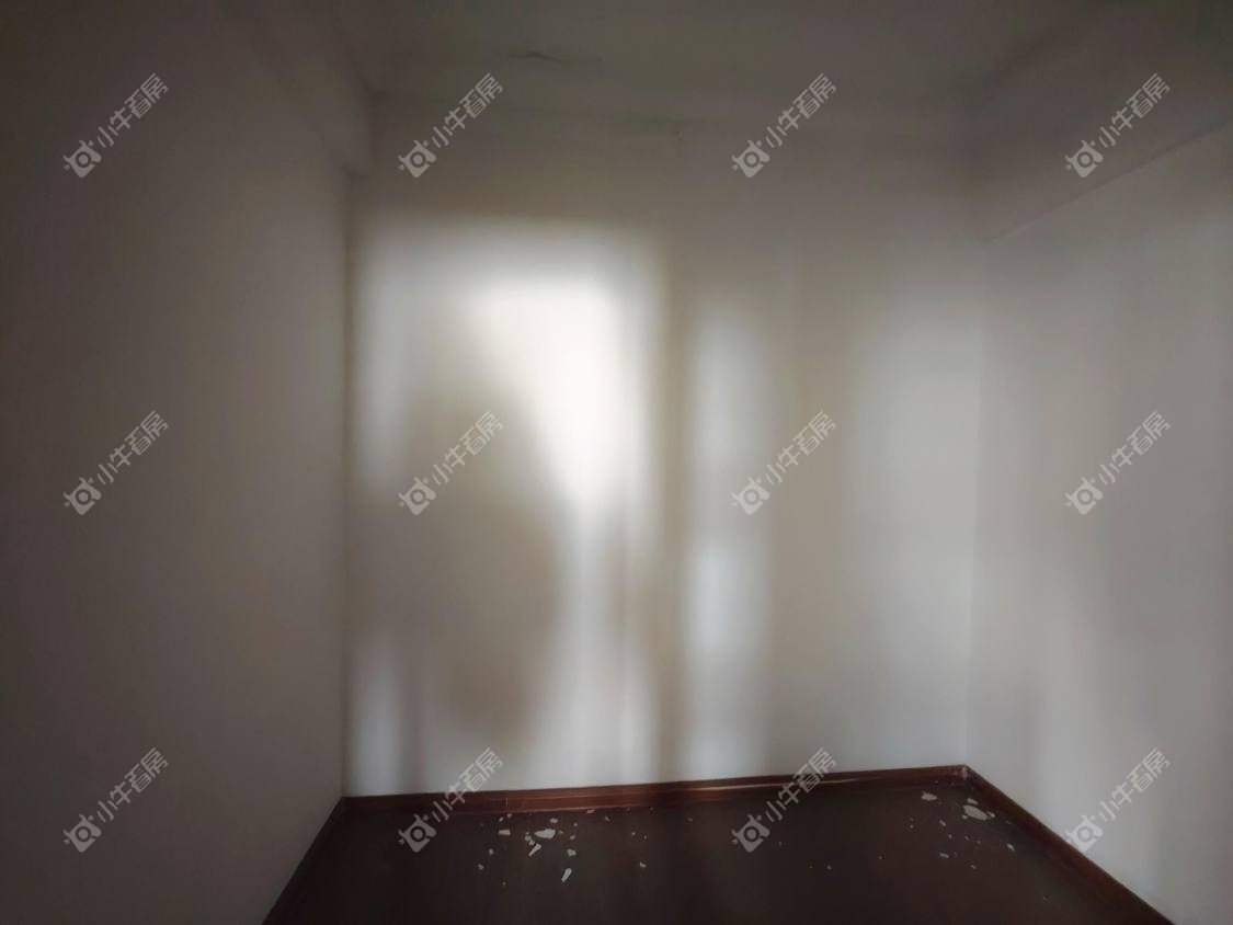 镇江碧桂园在售二手房源室内图_小牛看房