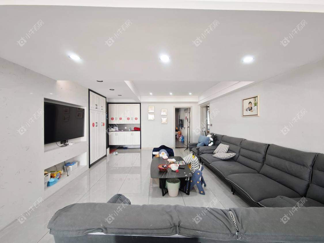 镇江凤翔花园在售二手房源室内图_小牛看房