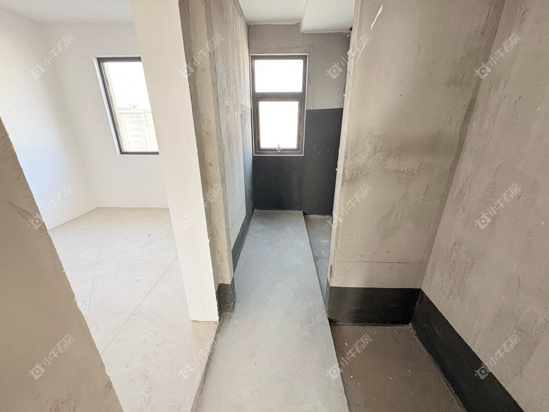 镇江河阳新城在售二手房源室内图_小牛看房