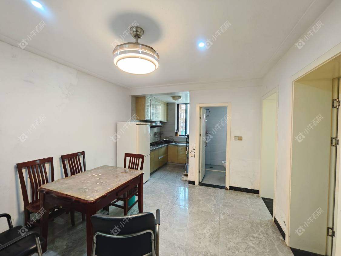 镇江华南新村在售二手房源室内图_小牛看房