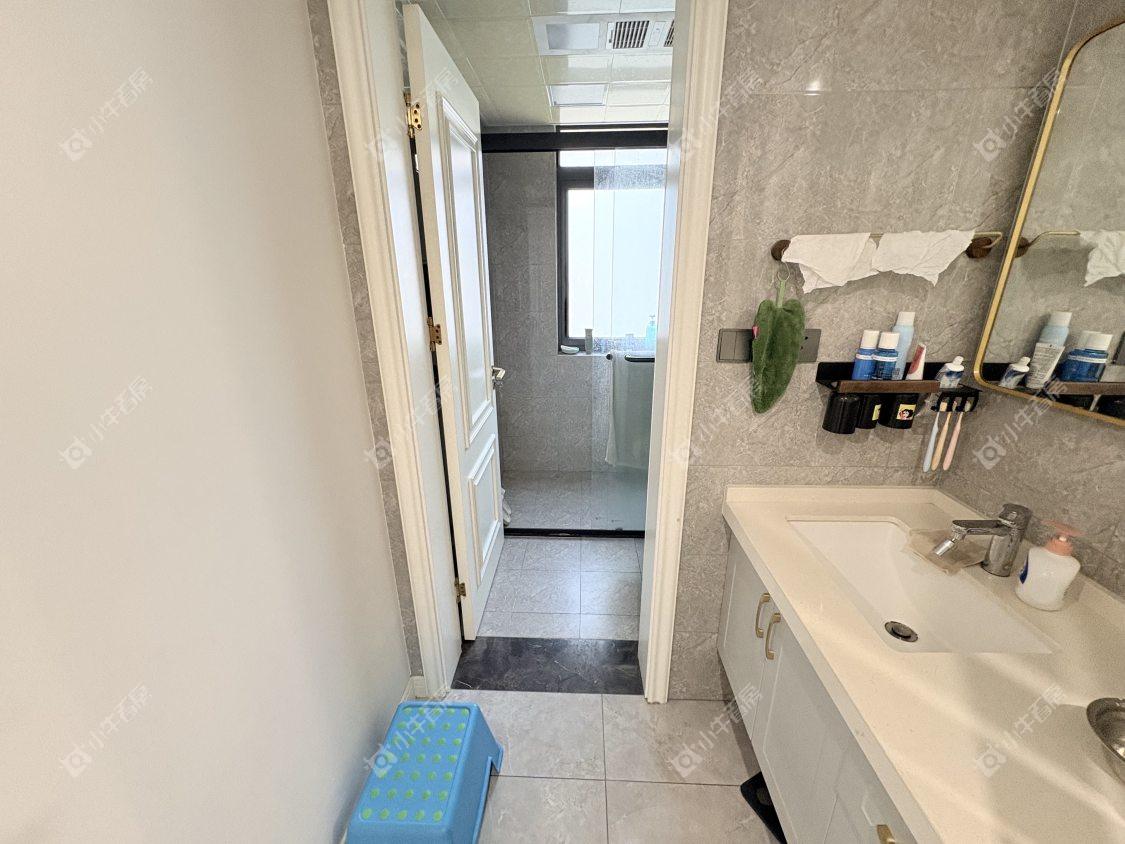 镇江爱家尚城在售二手房源室内图_小牛看房