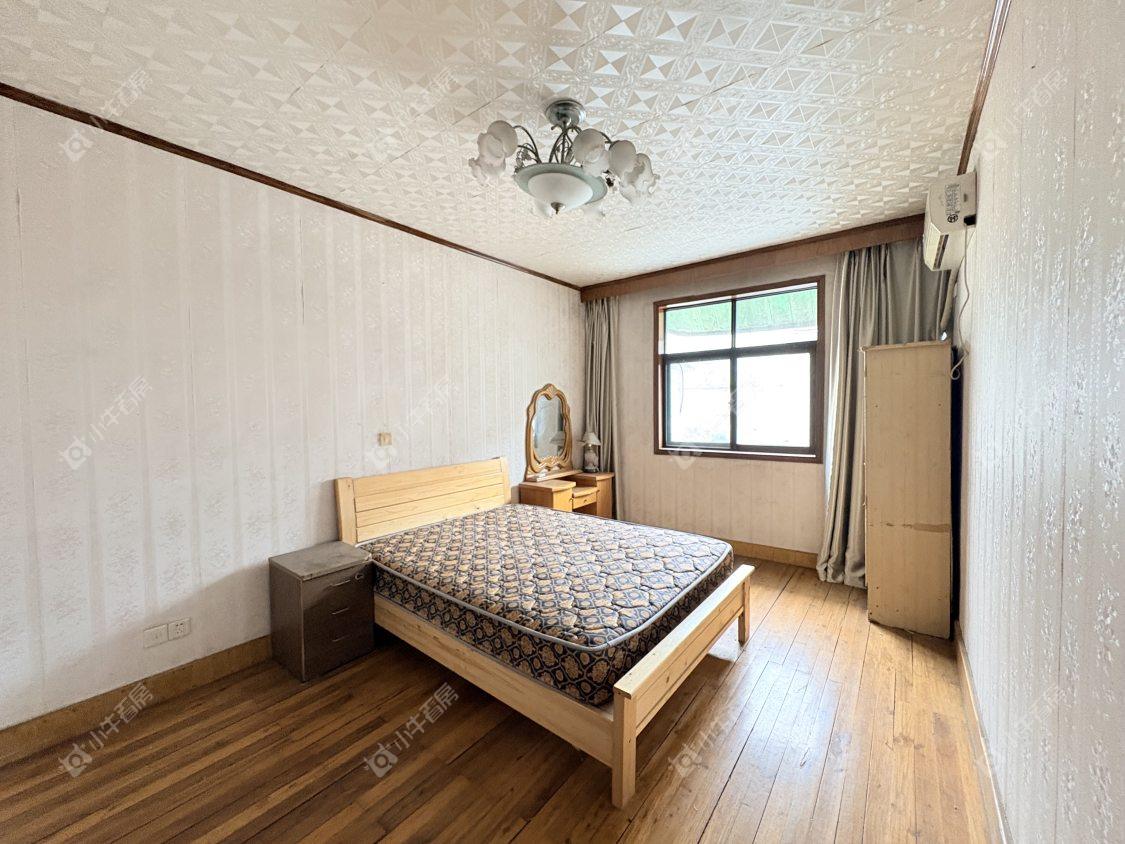 镇江兴业路34号在售二手房源室内图_小牛看房