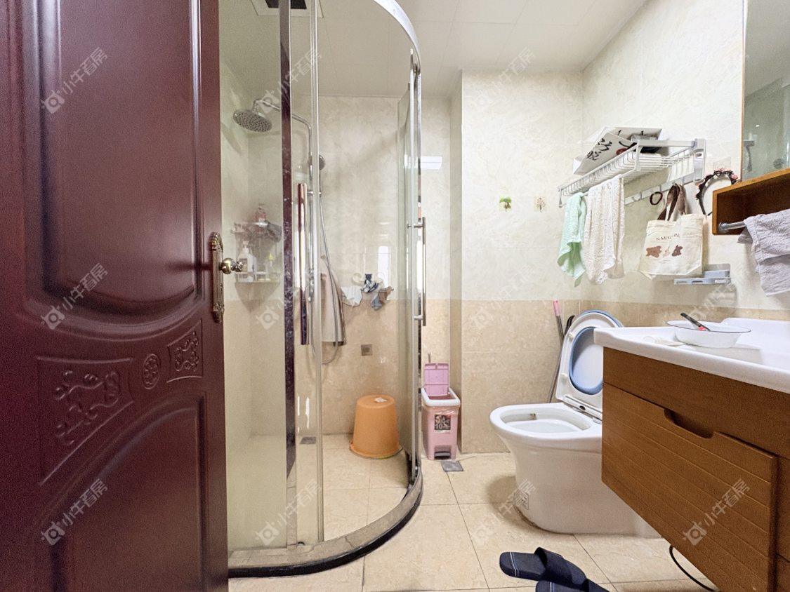 镇江佳景天城在售二手房源室内图_小牛看房