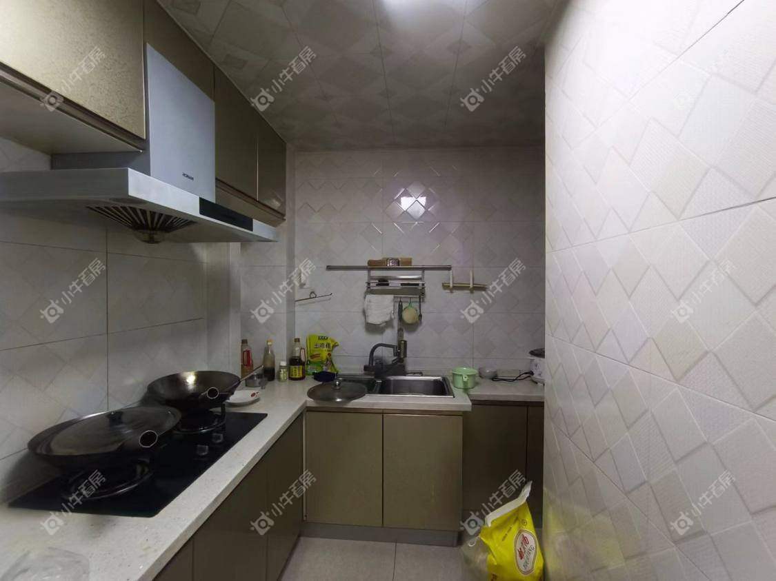 镇江美亚华悦在售二手房源室内图_小牛看房