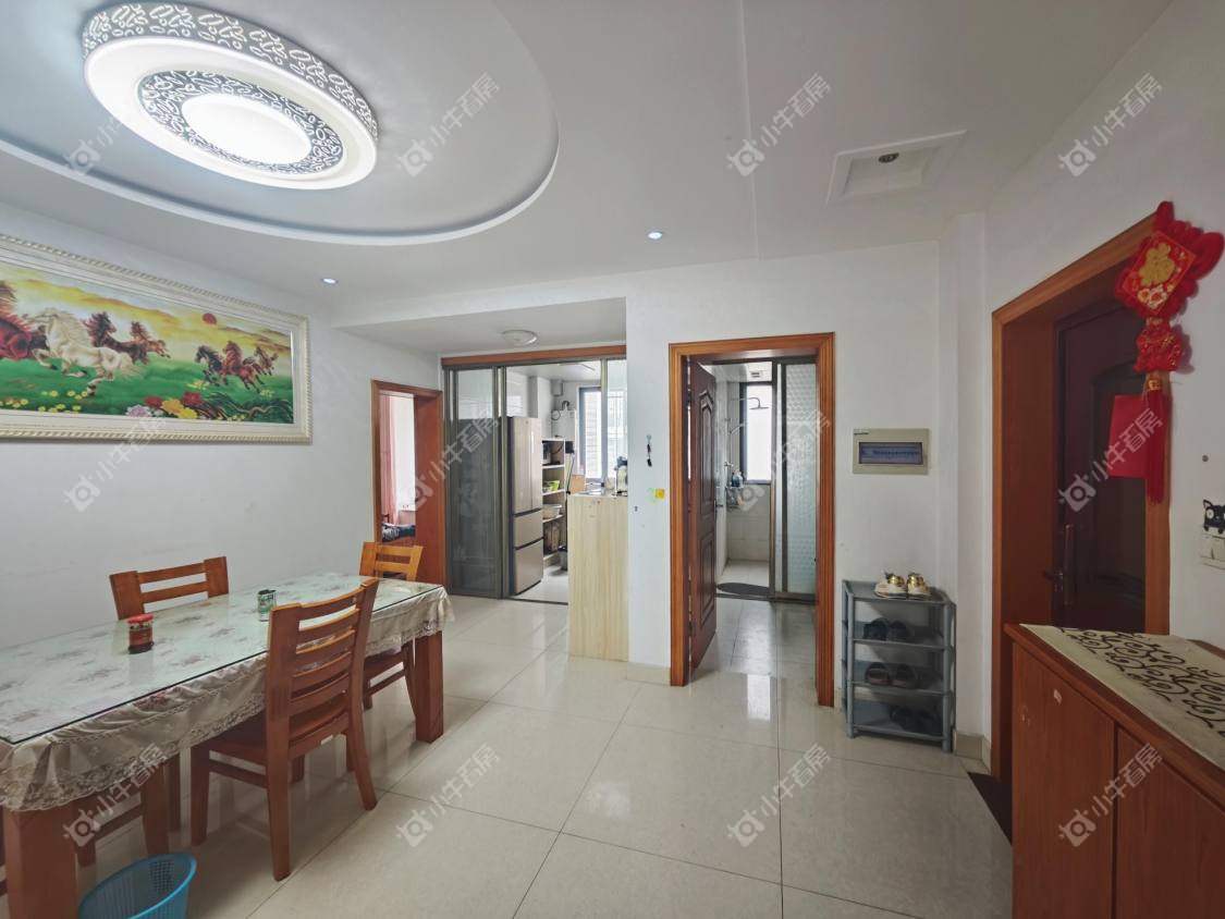 镇江锦尚名都在售二手房源室内图_小牛看房