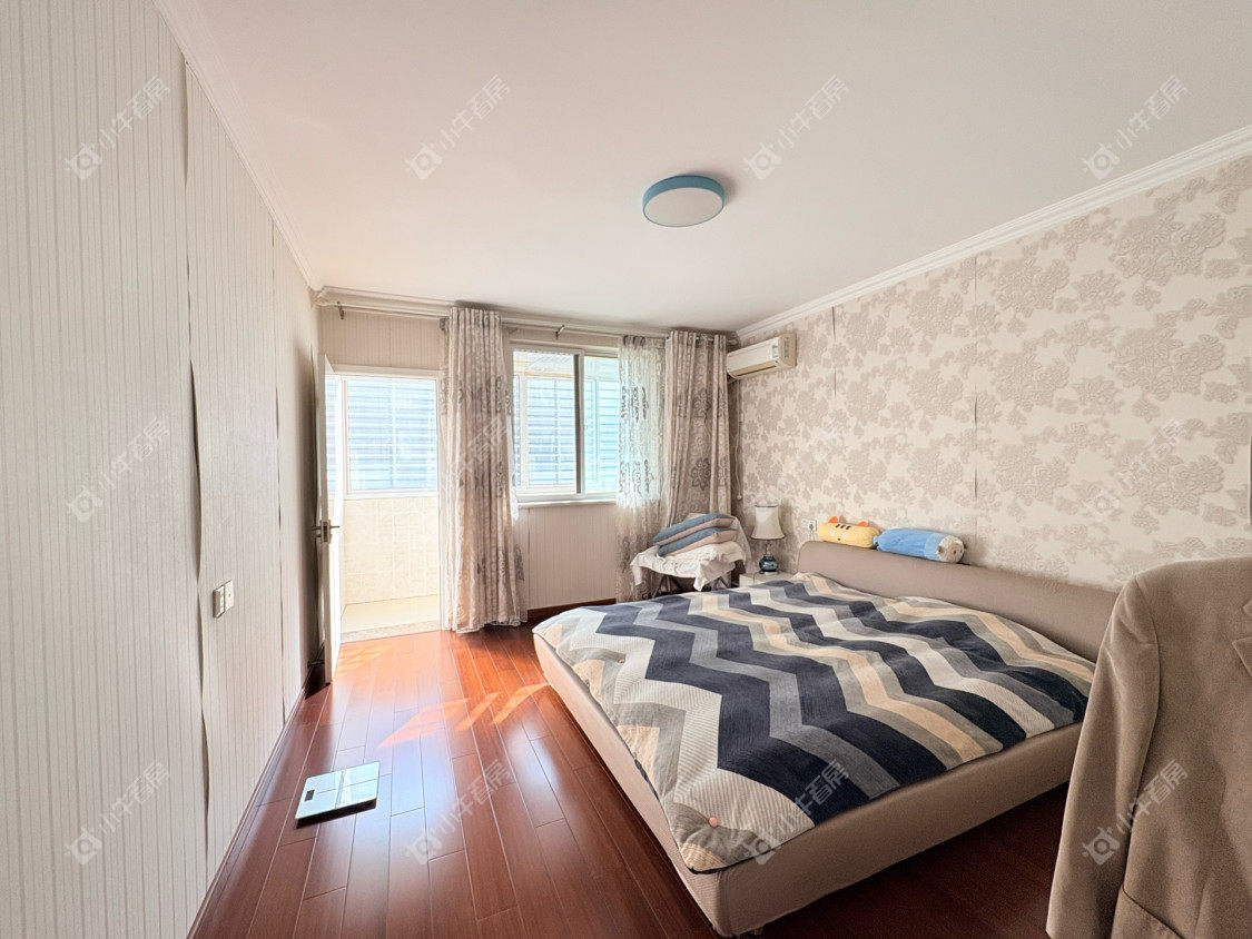 镇江商业街在售二手房源室内图_小牛看房