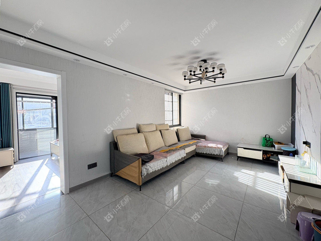 镇江凤凰新村在售二手房源室内图_小牛看房