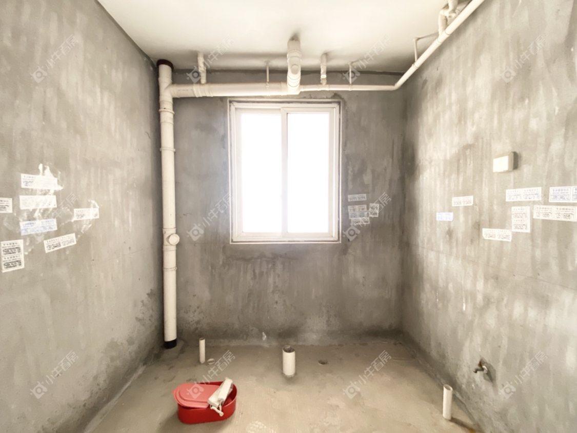 镇江东南新城在售二手房源室内图_小牛看房