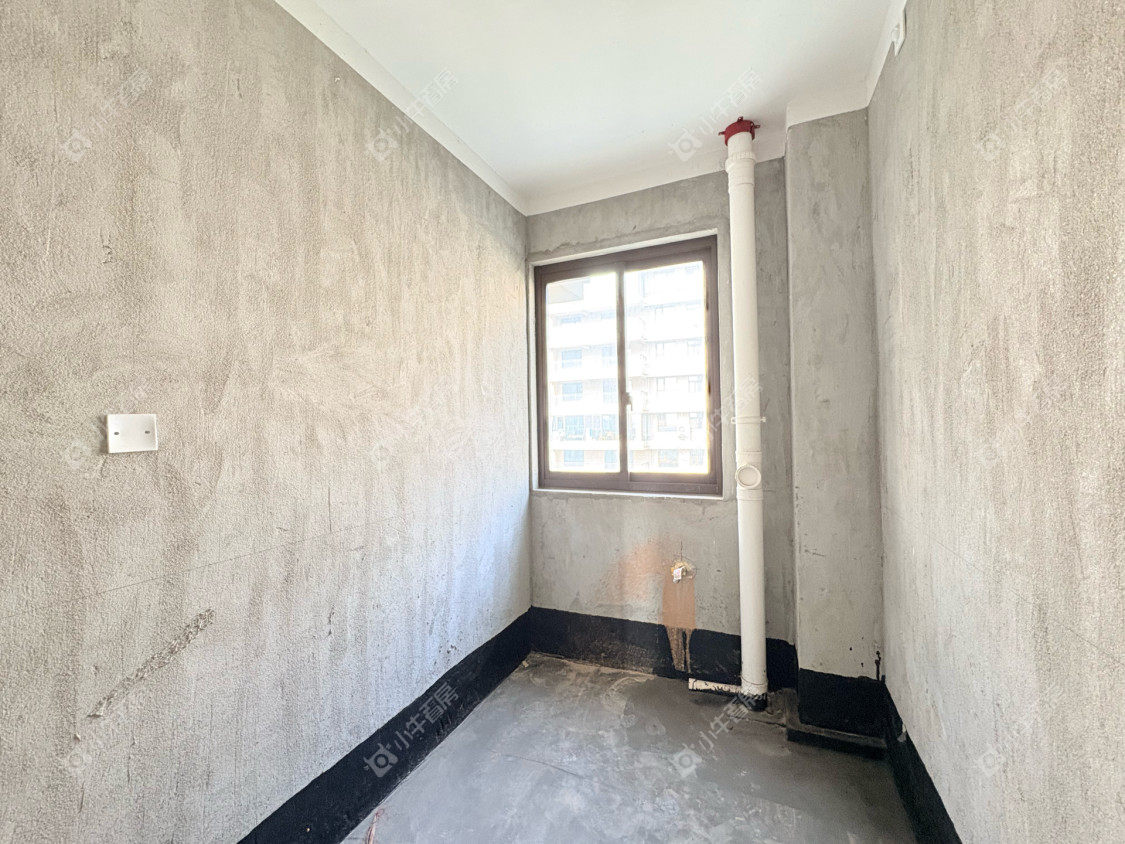 镇江珑蟠里在售二手房源室内图_小牛看房