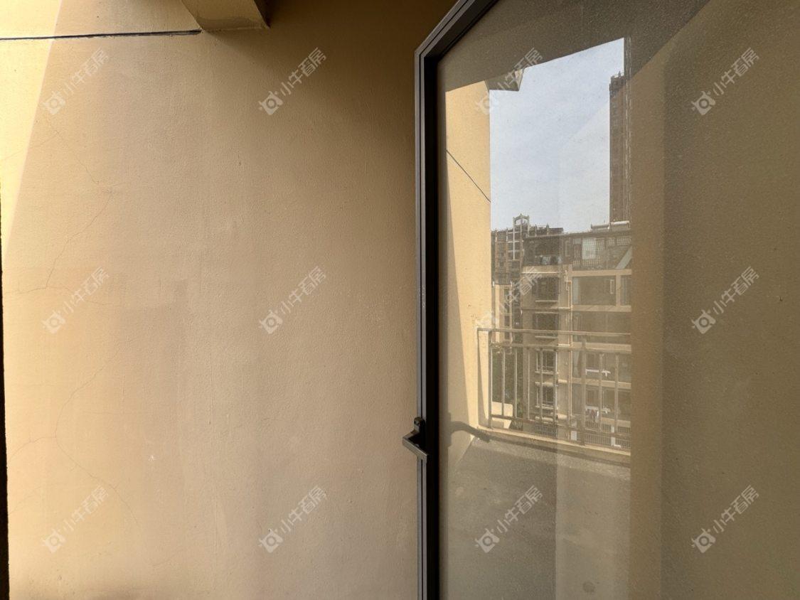 镇江华都锦城在售二手房源室内图_小牛看房