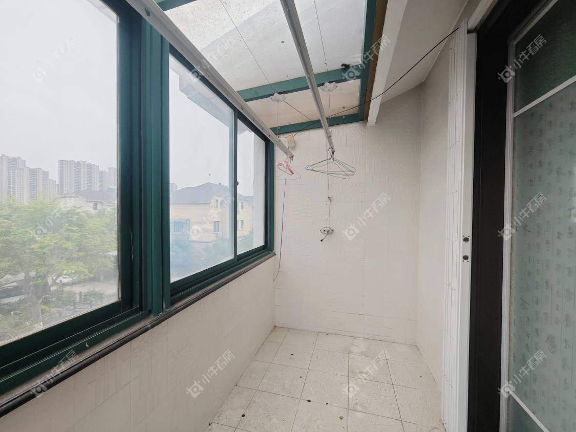 镇江豪门兰庭在售二手房源室内图_小牛看房