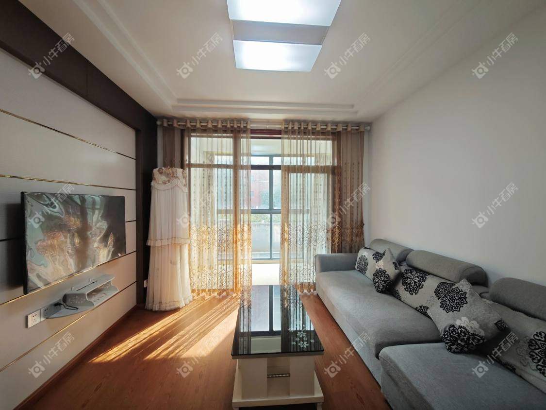 镇江天波城在售二手房源室内图_小牛看房