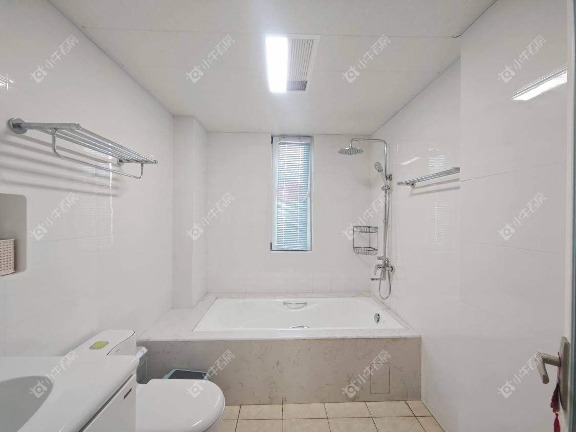 镇江大亚第一城在售二手房源室内图_小牛看房