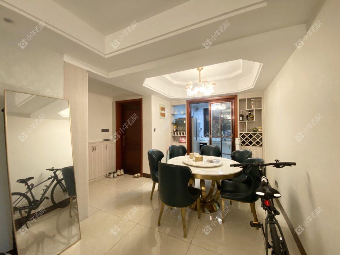 镇江滨河凤凰城在售二手房源室内图_小牛看房