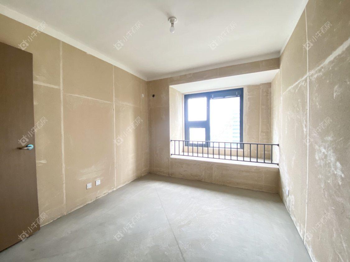 镇江融创华南映在售二手房源室内图_小牛看房