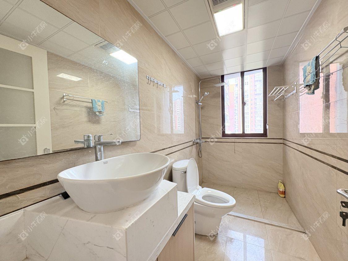 镇江天波城在售二手房源室内图_小牛看房