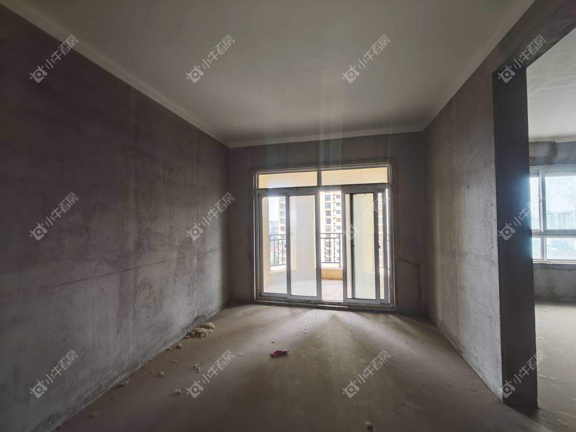 镇江天悦名城在售二手房源室内图_小牛看房