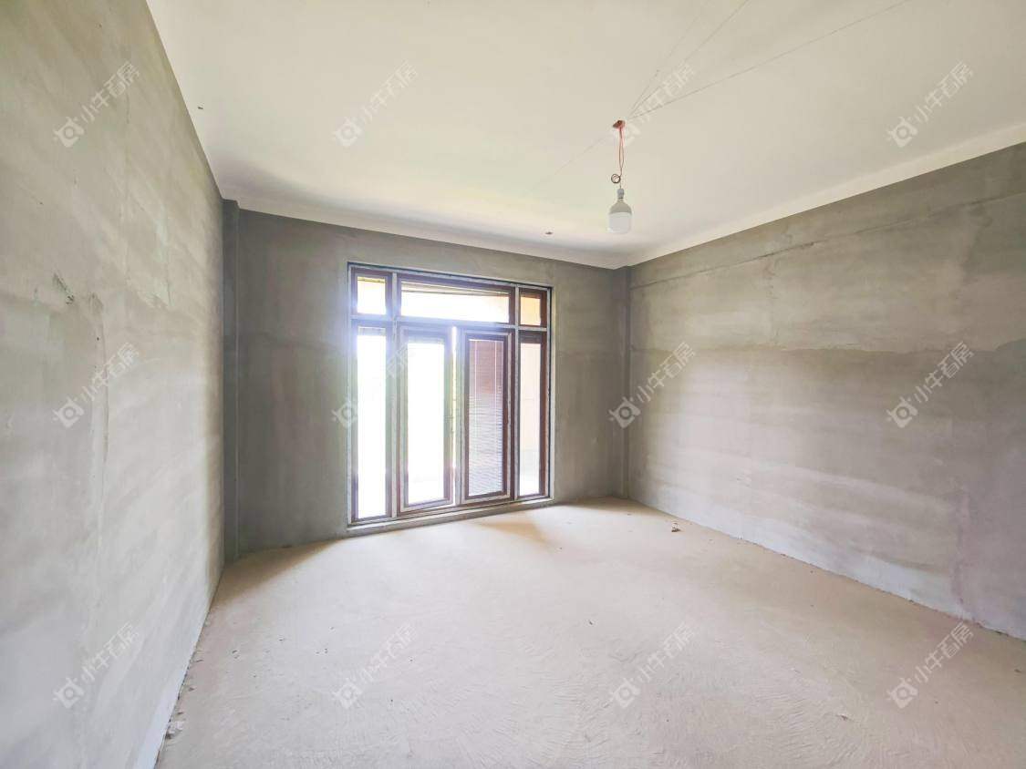 镇江凤凰郡在售二手房源室内图_小牛看房