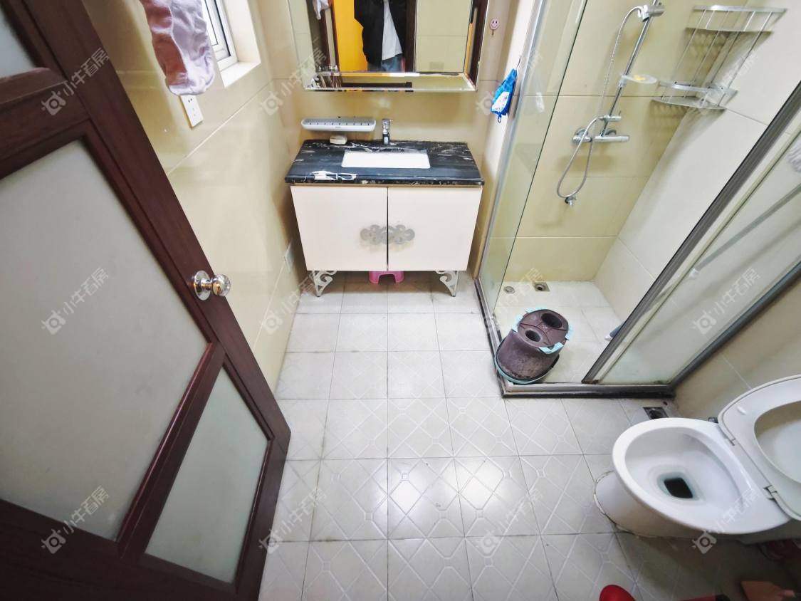 镇江碧桂园在售二手房源室内图_小牛看房