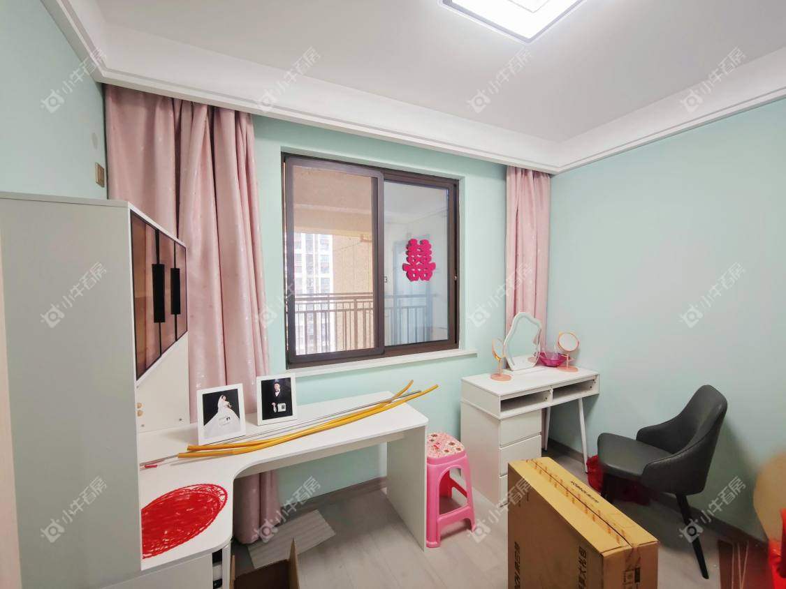 镇江华都幸福里在售二手房源室内图_小牛看房