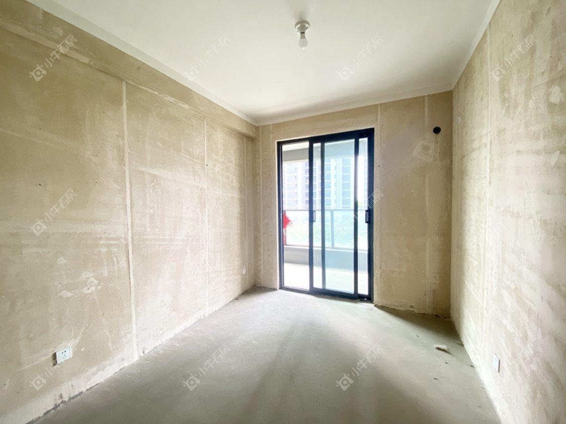 镇江融创华南映在售二手房源_小牛看房