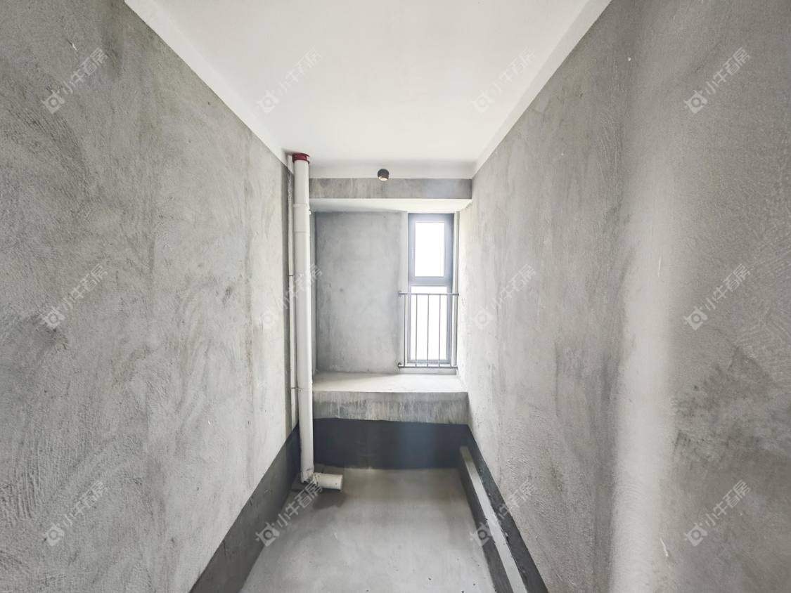 镇江凤熹台在售二手房源室内图_小牛看房