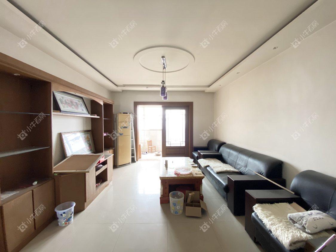 镇江大桥东苑在售二手房源室内图_小牛看房