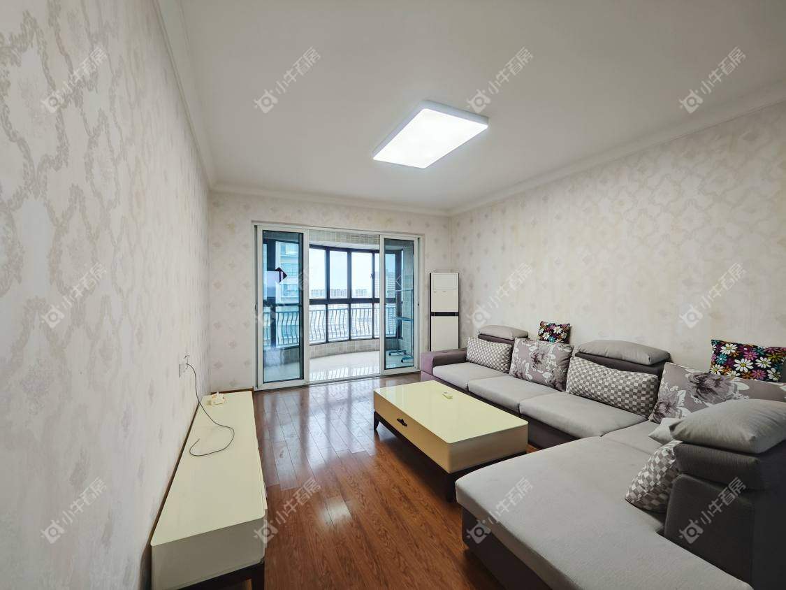 镇江碧桂园在售二手房源室内图_小牛看房