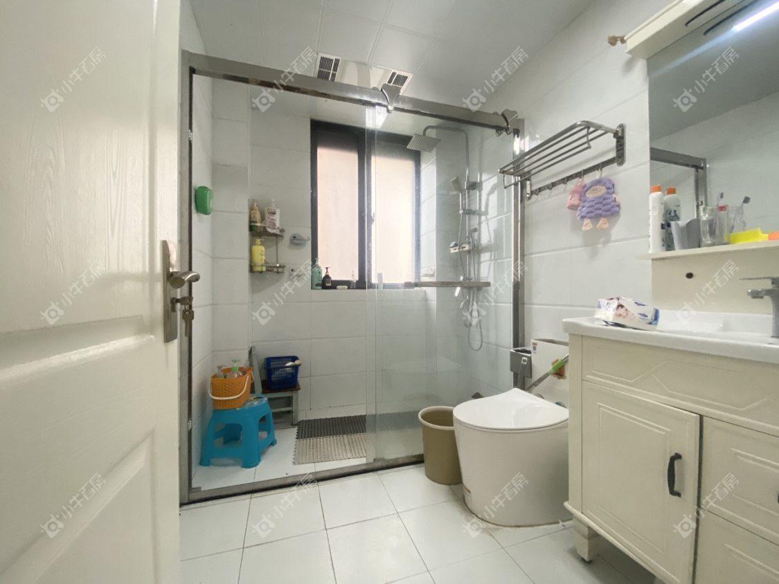 镇江紫竹园在售二手房源室内图_小牛看房